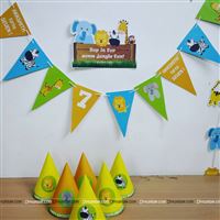 Colorful jungle party banners for your house party
